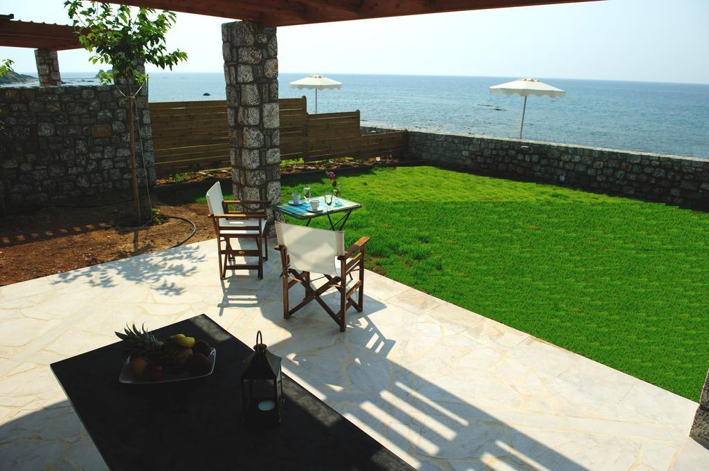 Alisahni Beachfront Villas Kiotari Exterior foto